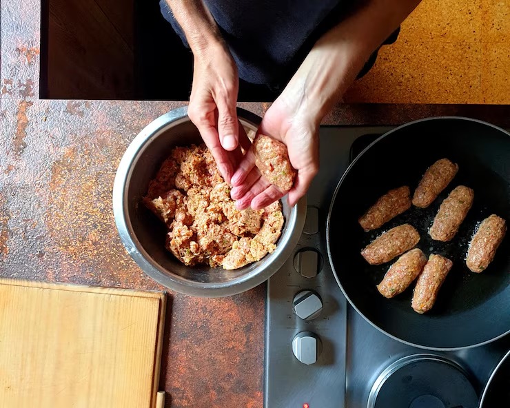 How to Make the Perfect Chicken Rissoles at Home